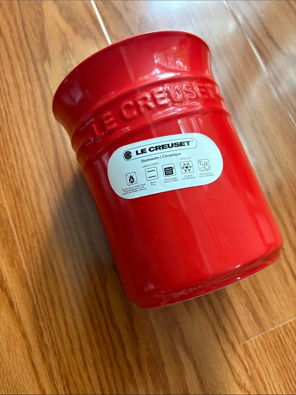 Le Creuset 1 Liter Utensil Crock in Carmin